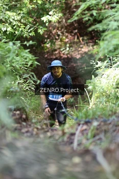 Runner Photo 1744513