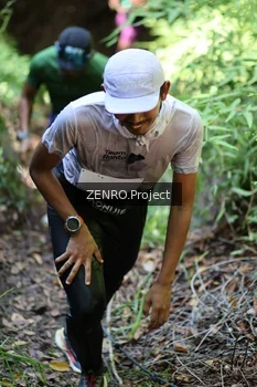 Runner Photo 1744571