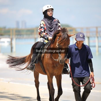 Runner Photo 1744626