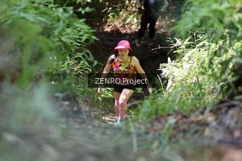 Runner Photo 1744684
