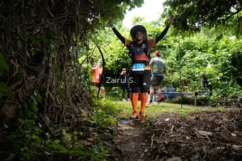 Runner Photo 1745141
