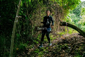 Runner Photo 1745143