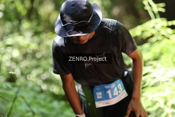 Runner Photo 1745163