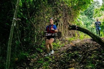 Runner Photo 1745166