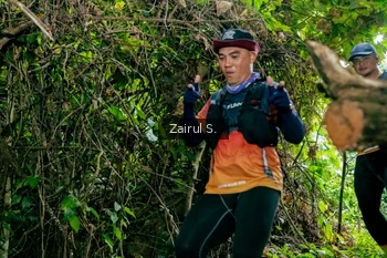 Runner Photo 1745224