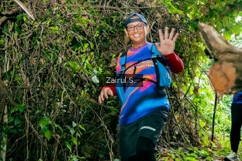 Runner Photo 1745234