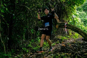 Runner Photo 1745285