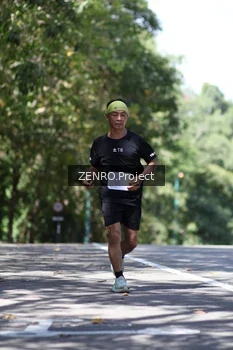 Runner Photo 1745288