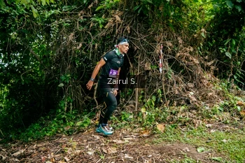 Runner Photo 1745304