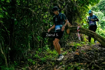Runner Photo 1745316
