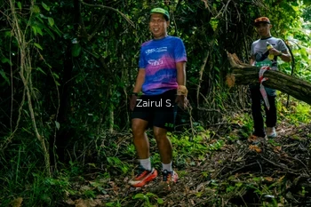Runner Photo 1745320