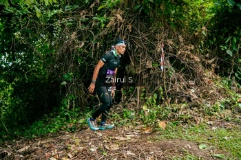 Runner Photo 1745341