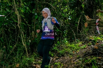 Runner Photo 1745358
