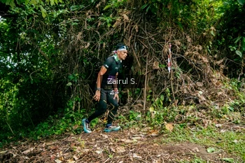 Runner Photo 1745364