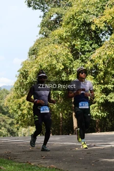Runner Photo 1745406