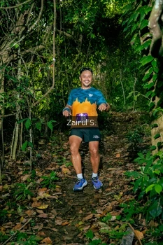 Runner Photo 1745417