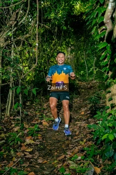Runner Photo 1745424