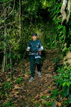 Runner Photo 1745433