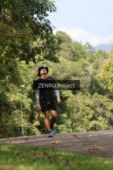 Runner Photo 1745435
