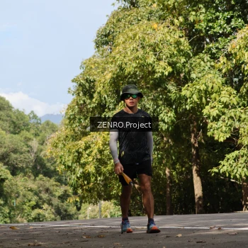 Runner Photo 1745451