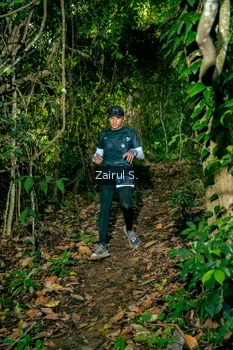 Runner Photo 1745461