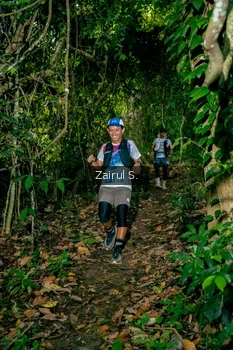 Runner Photo 1745463