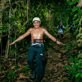 Runner Photo 1745489