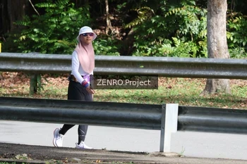 Runner Photo 1745494