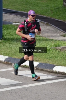 Runner Photo 1745516