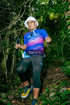 Runner Photo 1745524