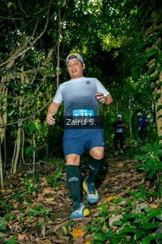 Runner Photo 1745557
