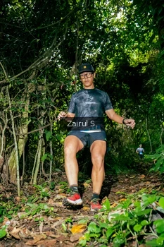 Runner Photo 1745568
