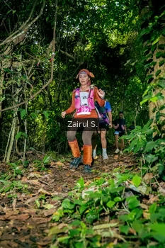 Runner Photo 1745593