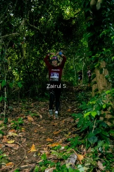 Runner Photo 1745620