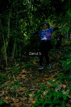 Runner Photo 1745624