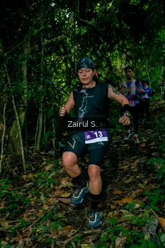 Runner Photo 1745649