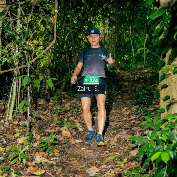 Runner Photo 1745700