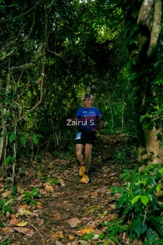 Runner Photo 1745724