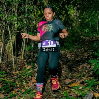 Runner Photo 1745728