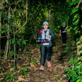 Runner Photo 1745773