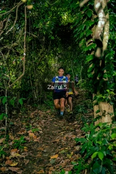 Runner Photo 1745791