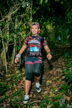 Runner Photo 1745808