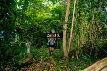 Runner Photo 1745829