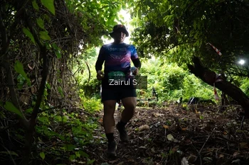 Runner Photo 1745937