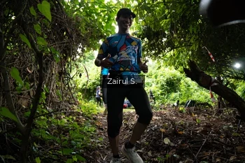 Runner Photo 1745949