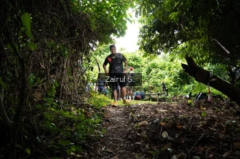 Runner Photo 1745985