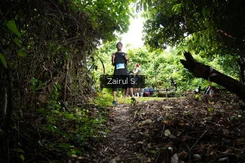 Runner Photo 1745994