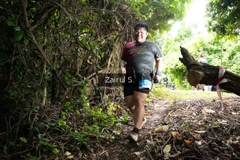 Runner Photo 1745998