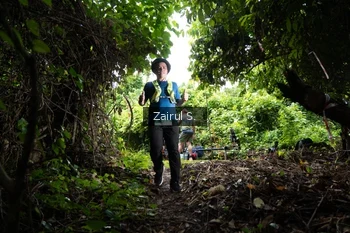 Runner Photo 1746019