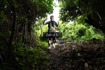 Runner Photo 1746037